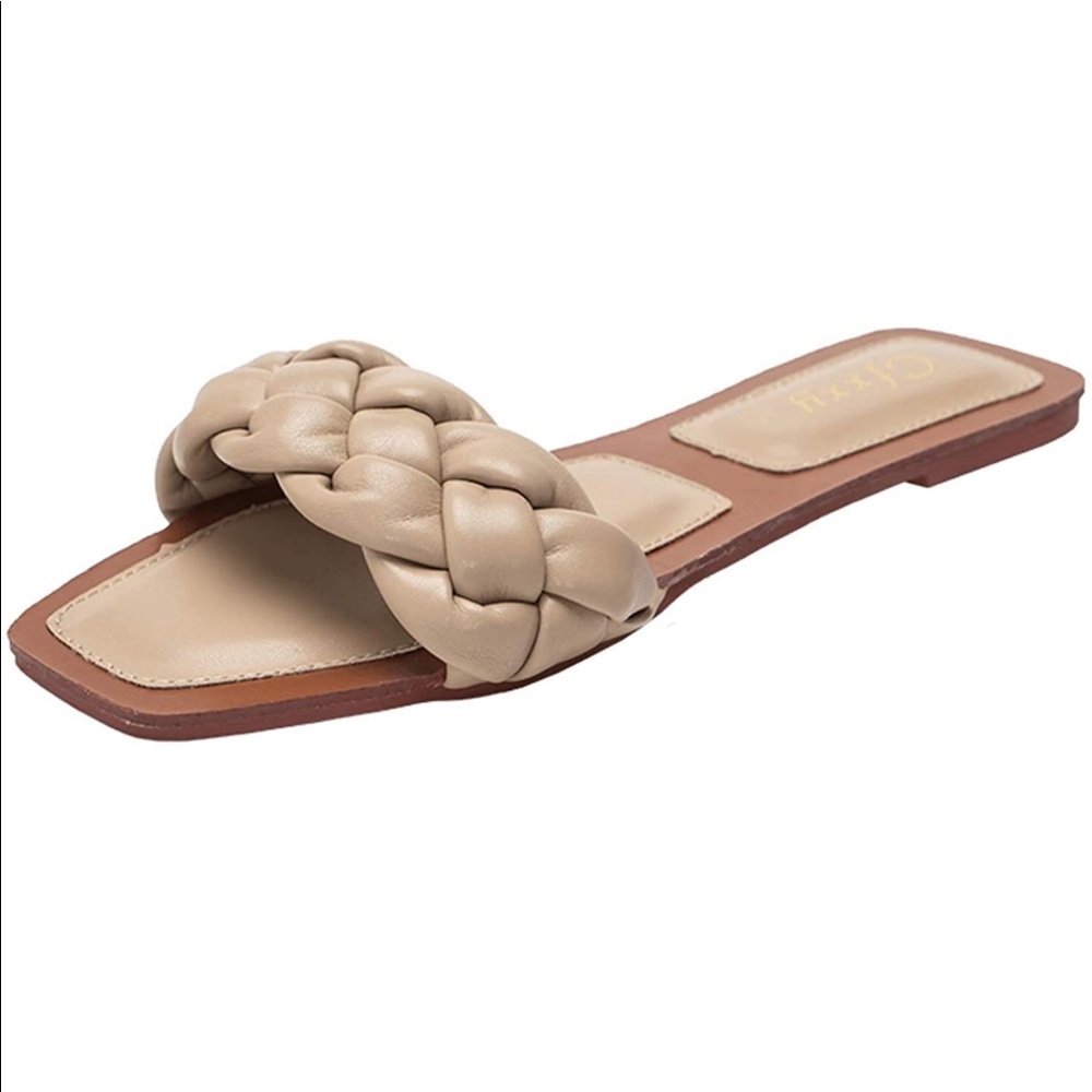 Womens Braided Flat sandals - khaki size 9 NWT